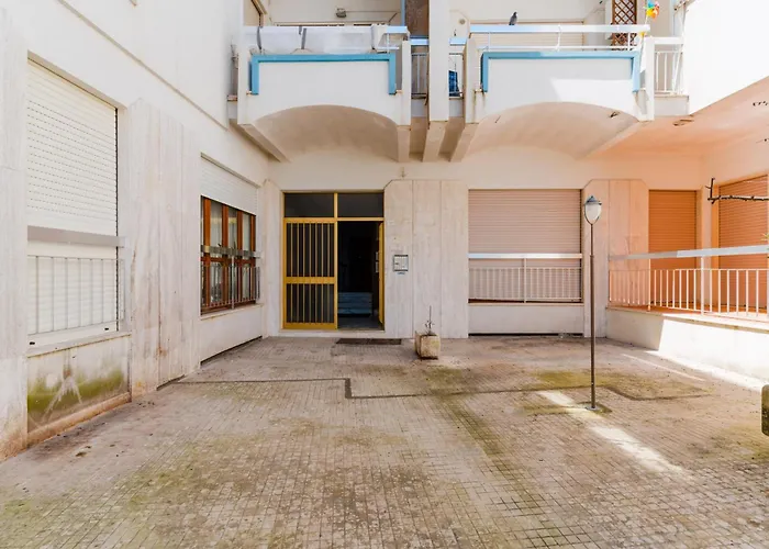 Federica Sul Lungomare * أوترانتو