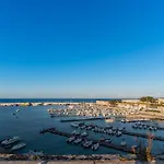 Federica Sul Lungomare *
