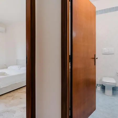 Federica Sul Lungomare * Οτράντο